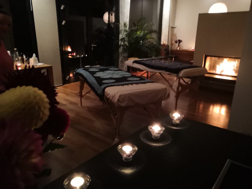 Lomi Loi Nui Paarmassage in Graz Andritz